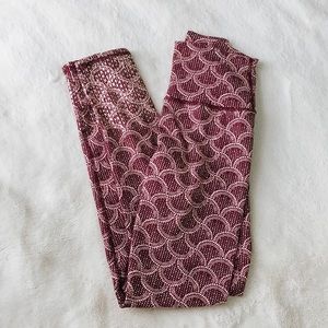 aerie - who is heathiee instagram following
